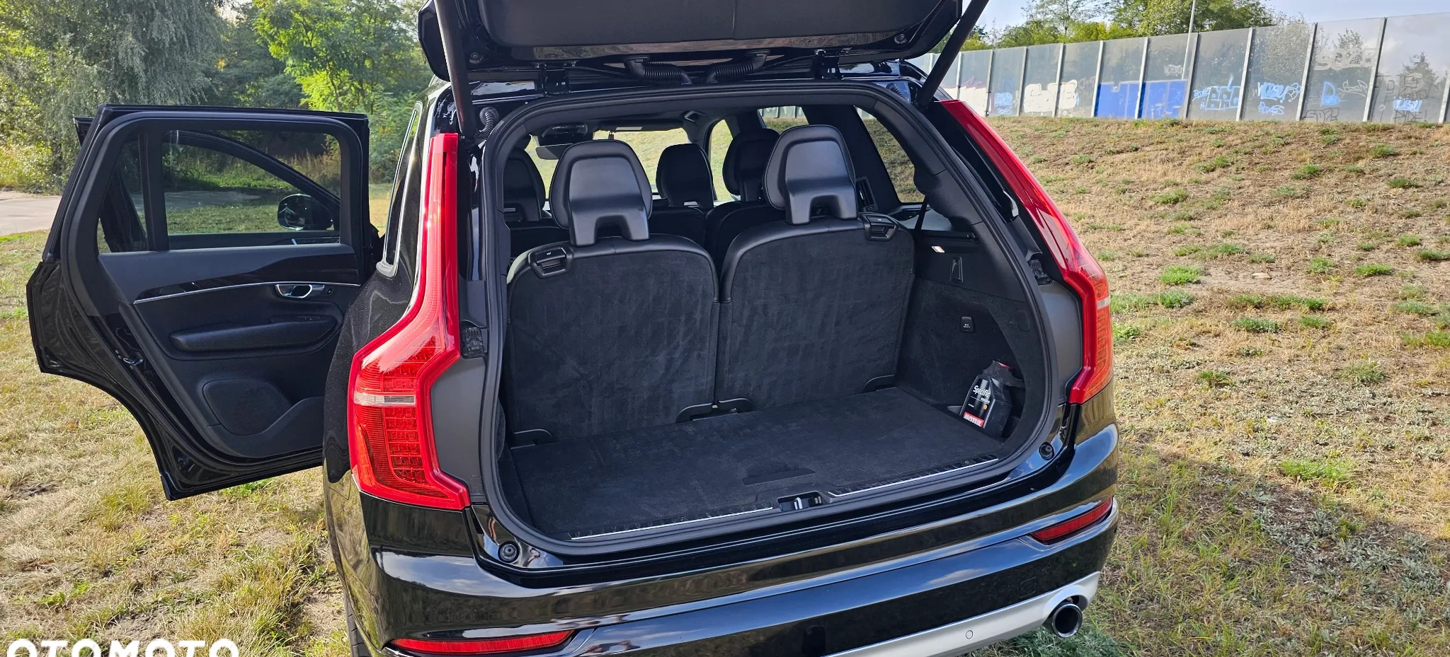 Volvo XC 90 cena 143000 przebieg: 33000, rok produkcji 2019 z Bydgoszcz małe 106